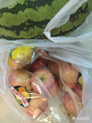 好再送果品超級(jí)批發(fā)行(寶龍店)